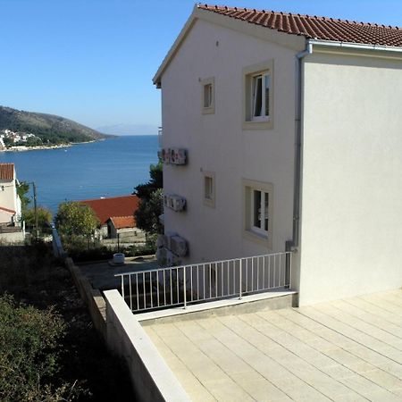 Apartments Aurelius - Relaxing With Gorgeous View Τρογκίρ Εξωτερικό φωτογραφία